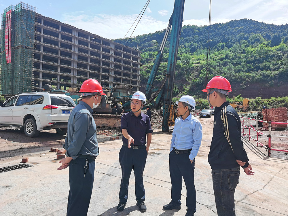 2022年五一前项目督1察.jpg